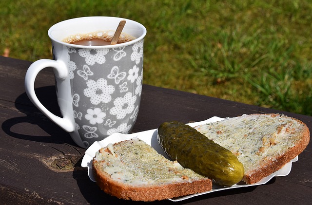 德鲁·蒂姆带领篮网队第四节逆转独行侠队，取得胜利.